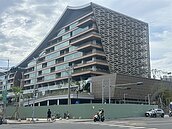 駁天價蚊子商場與25億便當店　高市府：台鐵招商不順不該怪地方