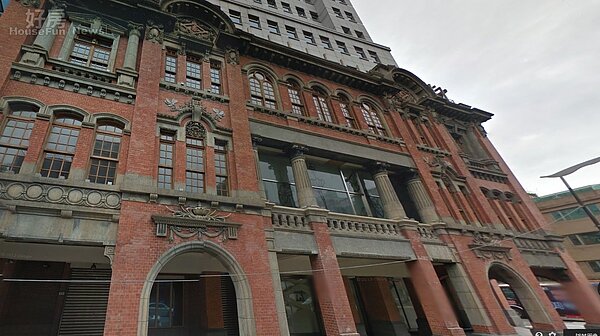 星巴克保安店開在原葉金塗古宅(翻攝google map)