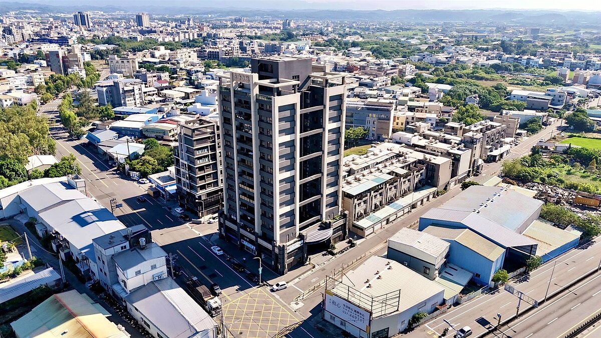 苗栗縣竹南鎮近五年中古屋和預售屋平均單價價差幅度從9.8%躍升至94.1%，增加的百分點居全台第一。圖／永慶房產集團提供