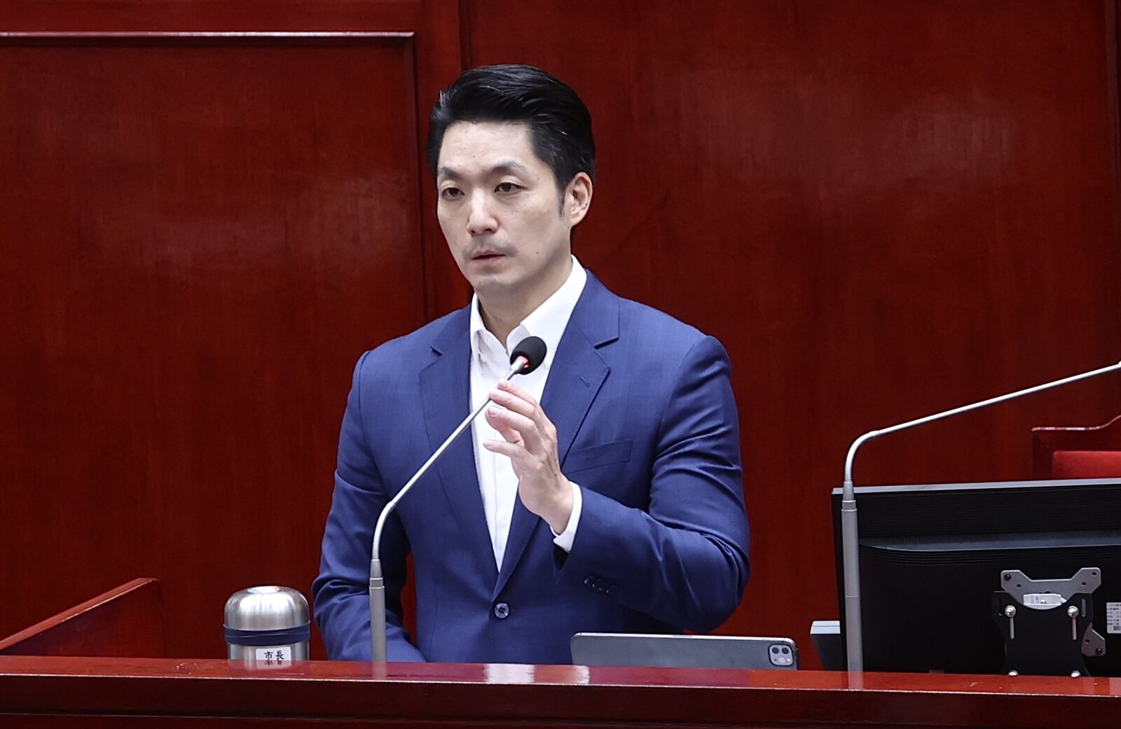 台北市長蔣萬安上午赴市議會專案報告。記者胡經周/攝影