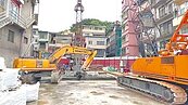 基隆工地鄰損現大洞　勒令停工
