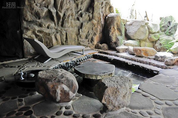 海納川的溫泉宅也是建案特色之一。(好房網News記者 陳韋帆/攝影)