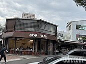 「阿堂」兩字不見了…　阿堂鹹粥老闆出面回應了