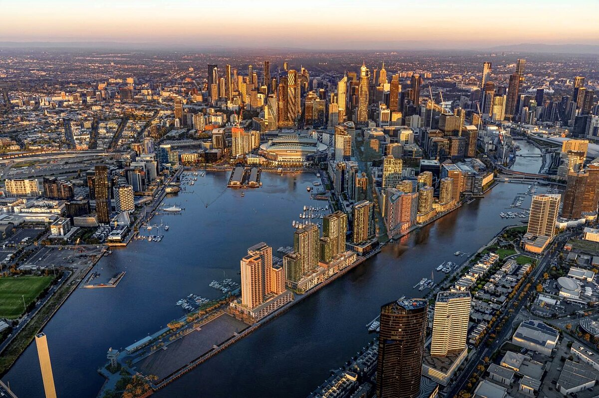 相較前波海外置產熱潮，以泰國、柬埔寨、馬來西亞為主流，這波包括澳洲、阿布達比都有物件在台展銷，但總價帶至少要千萬起跳。圖／業者提供