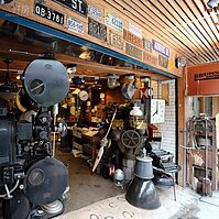 台版倉儲挖寶王，歐美老用品一次看到飽