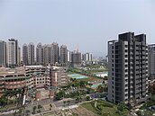 購屋、建築貸款雙升　房市回溫