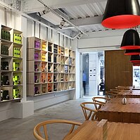 享受千萬裝潢 空間、美食、器皿三大享受