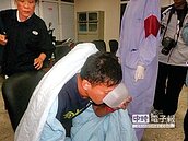 澎湖船難／15機艦出動　海空大搶救