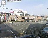 潤泰新董事長簡滄圳：全球游資正轉移到不動產