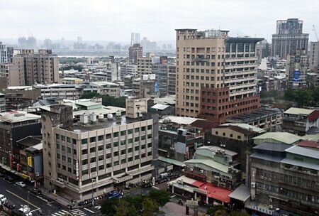 房市和車市明顯成為全年總稅收「扯後腿」的兩大原因。圖∕本報資料照片