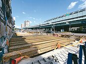 板橋民生地下道「還路於民」重新招標　地方反應兩極