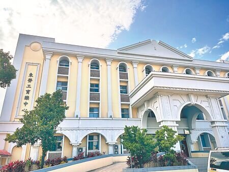 
台東縣政府鼓勵青年返鄉，在勞工育樂中心設有25間青年宿舍，每月租金僅3000元，低於市場行情。（蔡旻妤攝）

