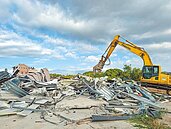 桃園拆違建屋主付費　不再全民埋單