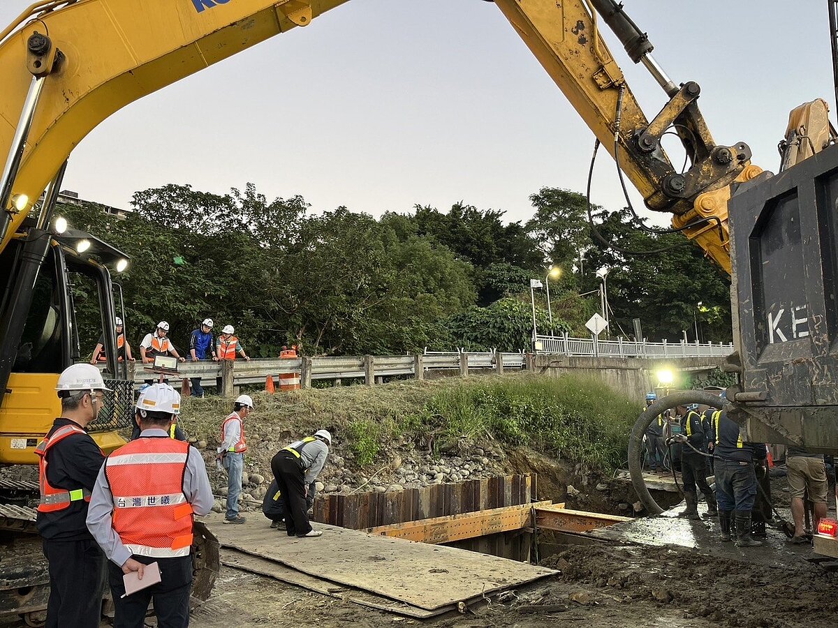 淡水停水2334件求償，新北擬估驗款先賠。圖／新北市工務局提供