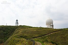 燈塔與雷達站。