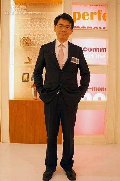 7劉寶傑慧眼買下「萬囍」豪宅,眼光獨到。