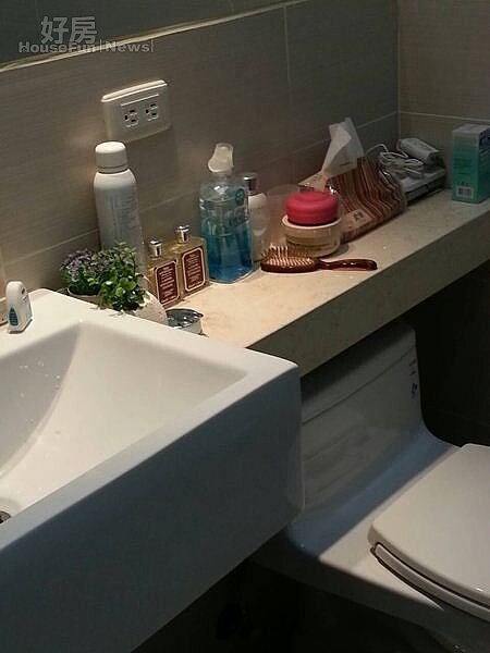 
8.雖然一個人住，但浴室小巧乾淨。