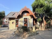 最可愛的古蹟！百年台南公園管理所變身森林「魔法之屋」