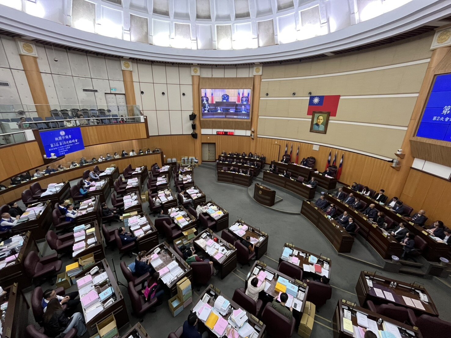 桃園市營建剩餘土石方管理自治條例修正案今送桃園市議會三讀通過,公共工程如未落實抽查及報備,就別想拿到完工證明。記者陳俊智/攝影