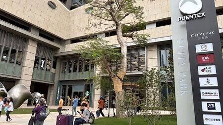 
潤泰新打造三重首家百貨CITYLINK商場，董事長簡滄圳指出，潤泰集團將三重CITYLINK視為深耕軌道經濟、實踐「垂直微型城市」理念的重要里程碑。圖∕李麗滿
