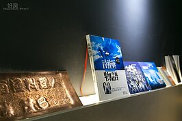 離開南極後，工藤先生念念不忘那一段人生難得的經歷，因此特別在店中擺放南極相關書籍物品作為裝飾。