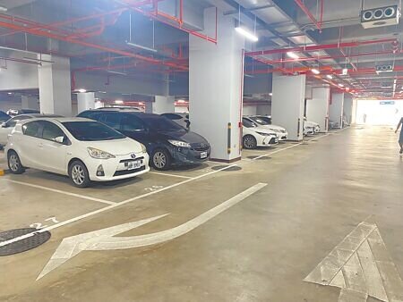 
交通部公路局推動改善停車問題計畫，核定補助20個縣市辦理157案停車場工程，已完工104案，仍有53案施工或規畫中。圖為示意圖。（蔡明攝）
