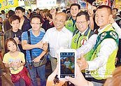 電火球加持　鄭文燦夜市掃街