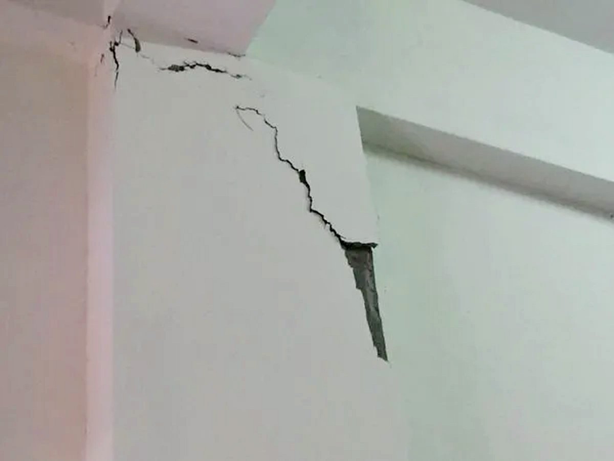 27日深夜11點發生有感地震,戴雲發提醒,震後建築物的「隱形內傷」更是不可忽視,民眾應掌握「震後健檢三步驟」。圖/戴雲發提供