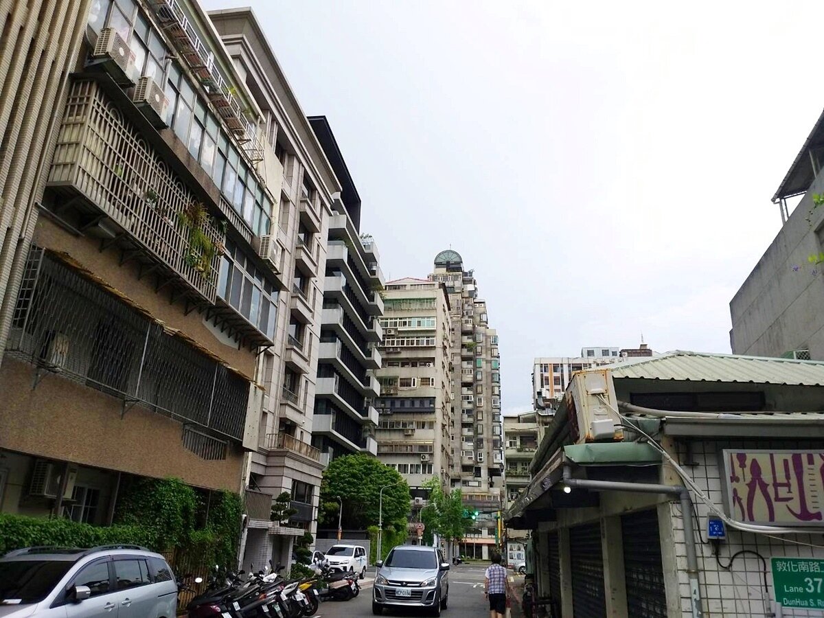 林政緯理事長表示，台北市租賃公會於2017年成立，在歷任公會前輩努力下，才有了如今成績，也讓房東們知道加入包租代管的優點。圖／好房網News記者林和謙／攝