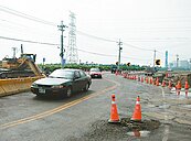 屏187線崁頂段　施工危及行車