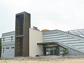 烏日溫水泳池　明年4月能用