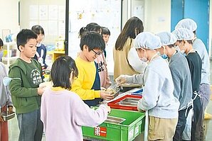 蔣萬安：北市國中小營養午餐免費