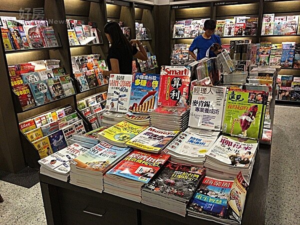 誠品 書店 雜誌 閱讀 設計 好房網雜誌 (吳光中/攝)