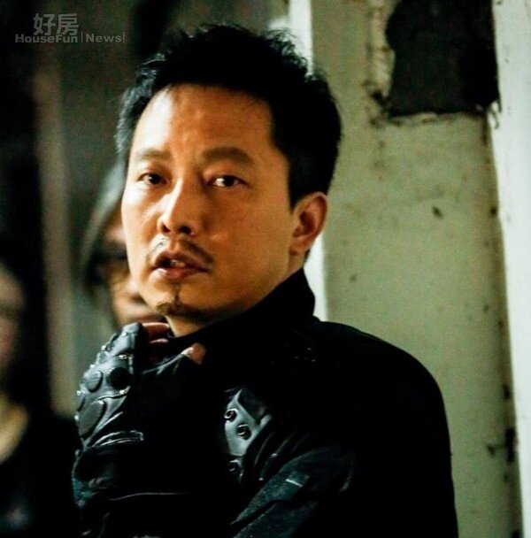 9.導演錢人豪擅長拍活屍片，希望能走出一片天。
