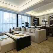 現在中小坪數屋宅當道，價格也逐漸傾向於自住客可以負擔的天平那端。買了心目中的新房後，該怎麼裝潢成為有房屋買賣以來所有人最為頭大的事情。便宜入手的新居，手頭上多餘的購屋金，就可用來好好裝潢一下。300萬以內，就可享受到人人稱羨的新居。