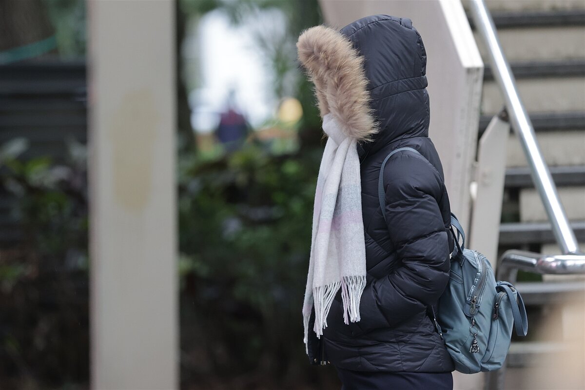 強烈大陸冷氣團影響，各地氣溫明顯偏低，有10度以下氣溫發生的機率。記者許正宏／攝影 