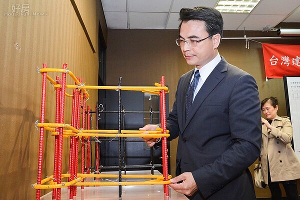 結構技師戴雲發認為建築安全如同食安一樣重要,結構穩妥才有可能真的有傳家百年的好建築。(好房網News記者 陳韋帆/攝影)