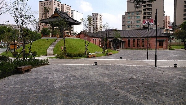 特別獎-西本願寺廣場古蹟修復再利用工程。(台北市都發局提供)