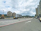 基隆八堵火車站　年後增迴轉道