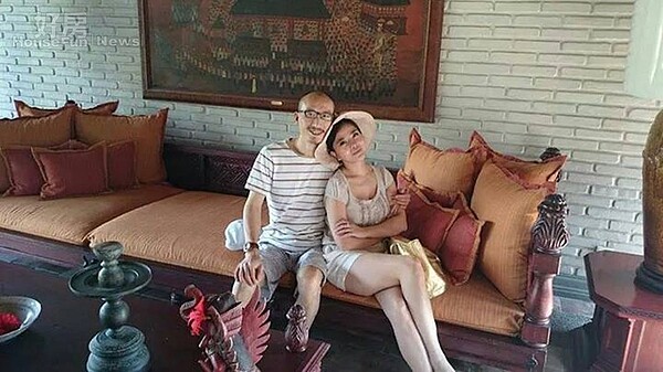 2.小潘潘嫁給老公江欽良後,幾乎淡出演藝圈過著與世無爭的生活。