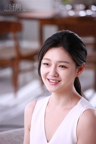 8入住「國家藝術館」,大S要證明靠自己買豪宅。(圖╱OLAY)