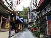 廬山溫泉廢止多年成「失落秘境」　南投縣府提醒高風險勿擅闖