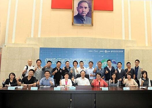 執政黨九合一選舉慘敗,江宜樺29日當天請辭獲准(取自江宜樺臉書)