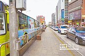 忠孝西路公車道不拆了？　柯p新政大轉彎