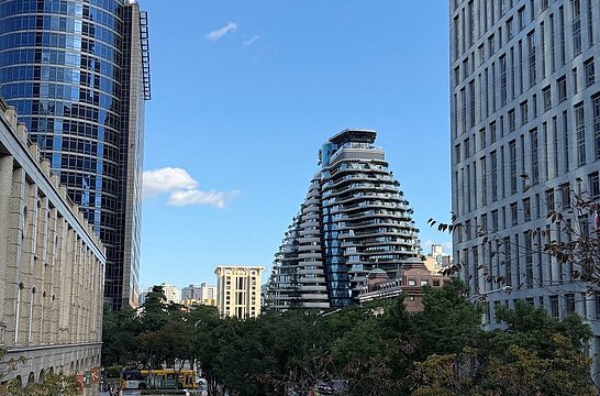 所得房價脫鉤　小心引爆高槓桿危機