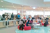 高市圖總館　10天15萬人次破紀錄
