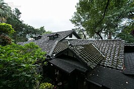 天氣好的時候可遠眺台北市夜景。