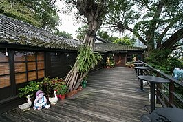 1920年興建的少帥禪園，前身為新高旅舍，二戰時被日軍徵收成為神風特攻隊最後歡樂場所。1960年張學良由新竹遷往此地居住，也成為少帥在台最後居所。