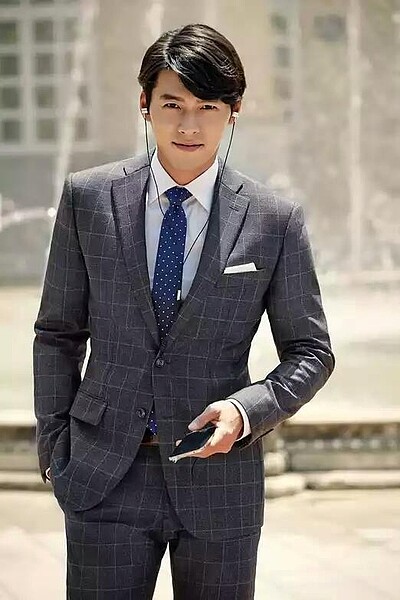 好房網誌12月封面人物–玄彬(照片取自玄彬粉Hyun Bin粉絲團)