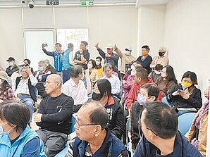 鳳山五甲國宅居民　盼收回公設